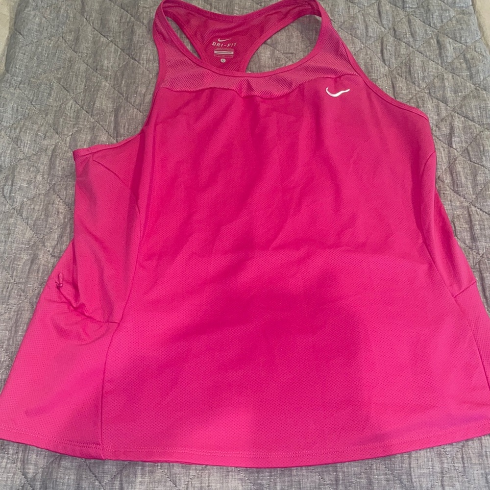 Nike dri fit tank size large